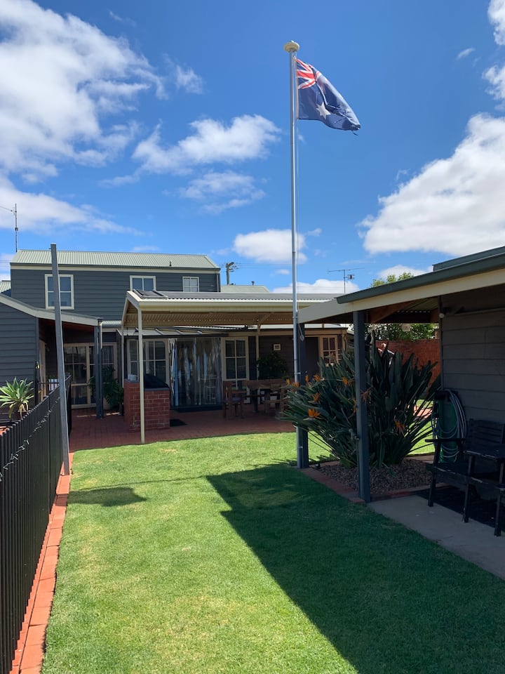 Top 10 Airbnb Vacation Rentals In Moama, Australia Updated 2024 Trip101