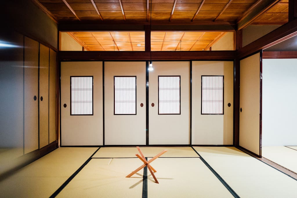 tatami room 畳み部屋
