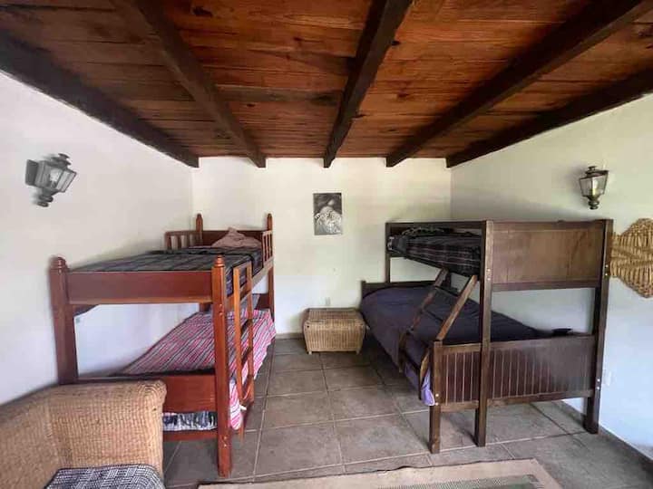 Dhomë gjumi 2