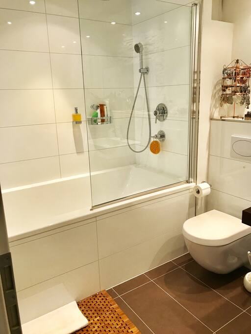Master Bad mit Dusche / Rainshower / Bad