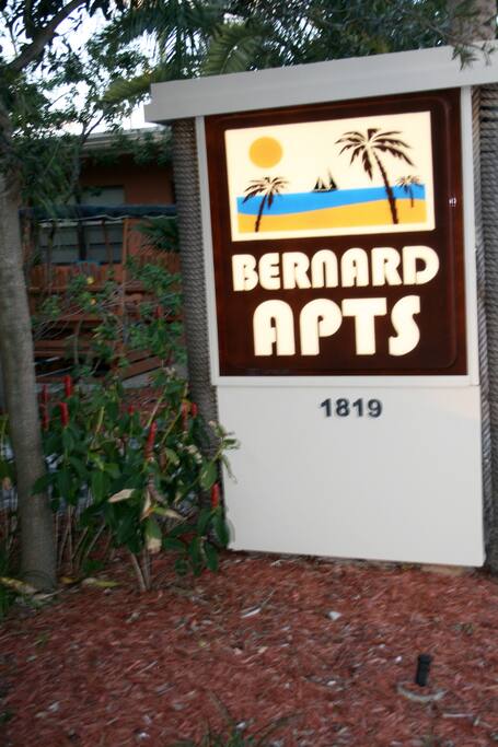 Bernard Apartments