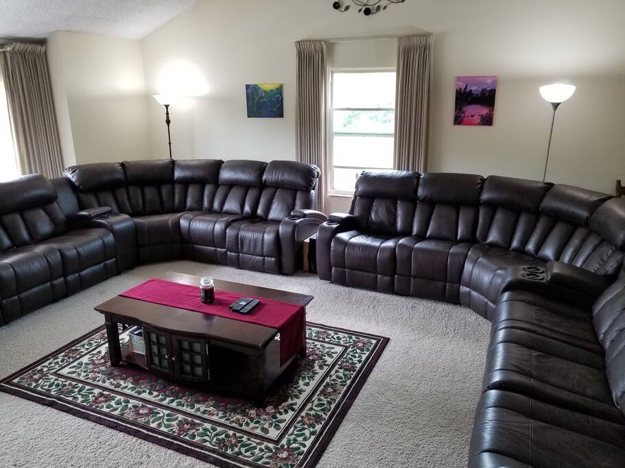 12-14 Meeting / Gathering Space