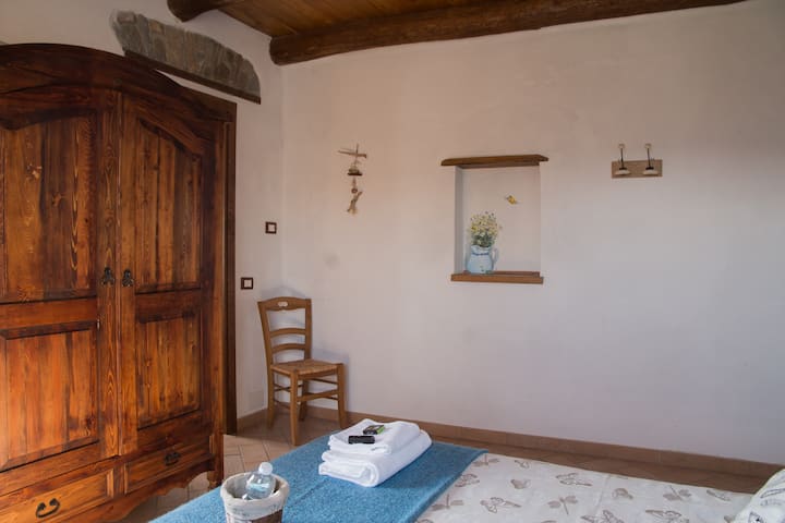 Dhomë gjumi 2