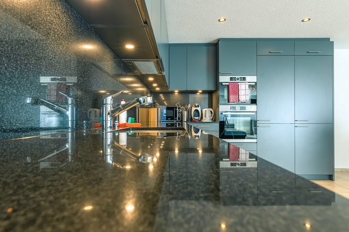 Harder Apartment - Aare Jungfrau AG