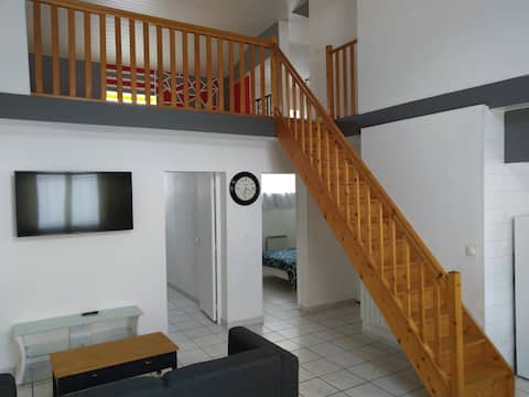 Spacious house with garage 5 mins Valenciennes