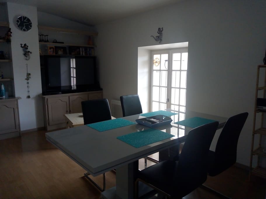 salon/ salle à manger