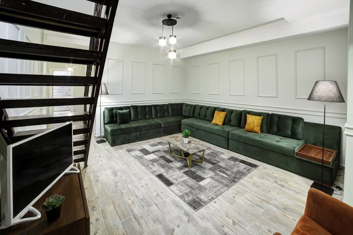 Modern Basement Duplex with Garden in Şişli gallery image 4