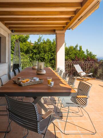 Luxury Sea-View Villa in Southwest gallery image 4