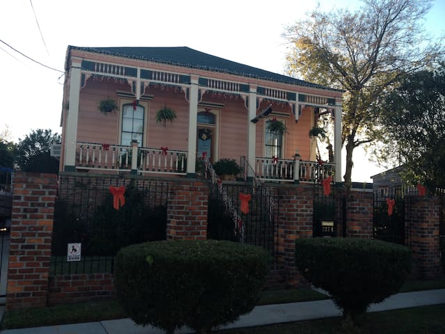 Mid City Historic New Orleans Home