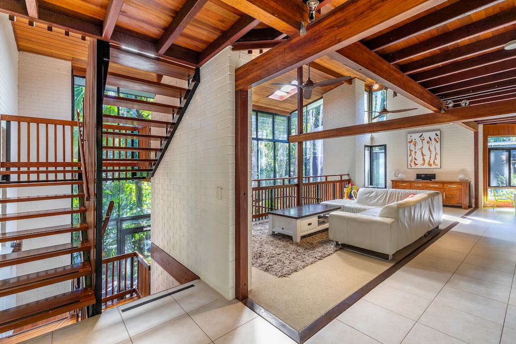 Level 2 - open plan living