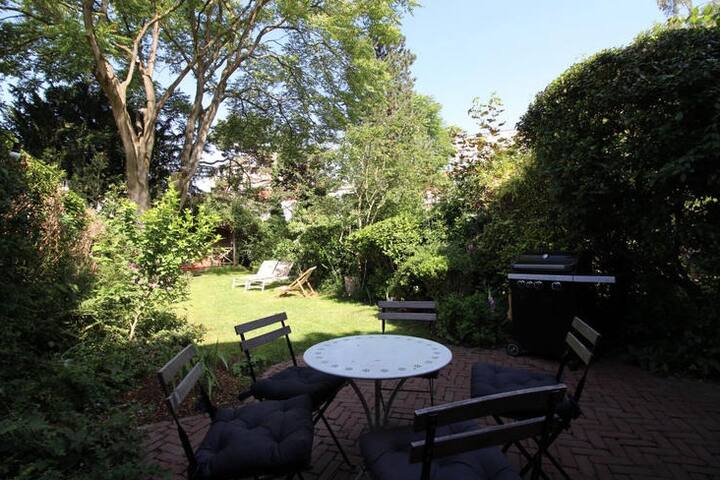 Maison de charme, lumineuse et confortable gallery image 3