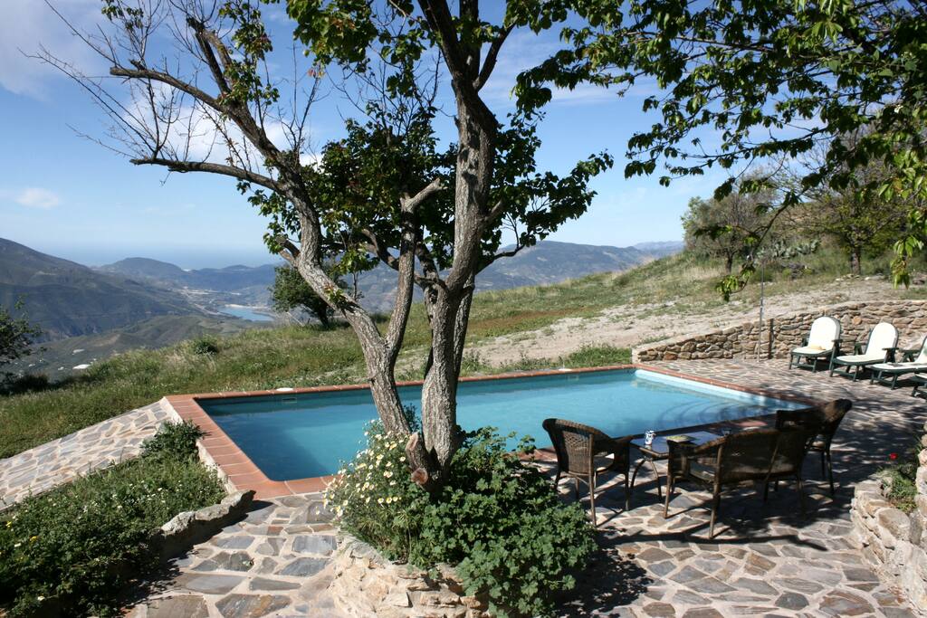 Lower terrace with pool