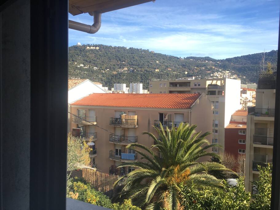 Vue de la fenêtre du séjour