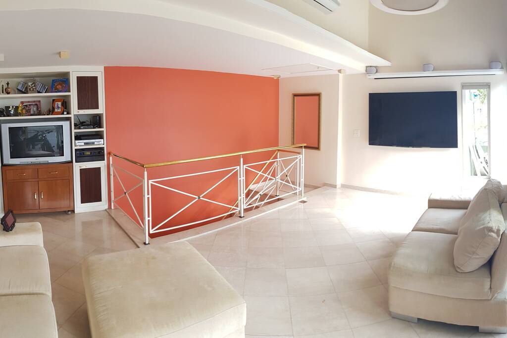 Cobertura -Sala de Estar - TV