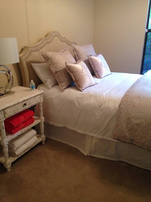 Queen Bedroom #2