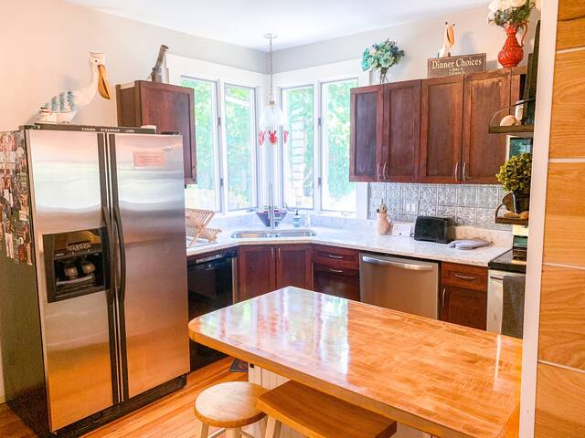 The Flagship! Double Everything Duplex! gallery image 5