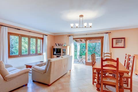 Airbnb con mejor rendimiento: Quic - Villa with large garden near to the beach en Muro