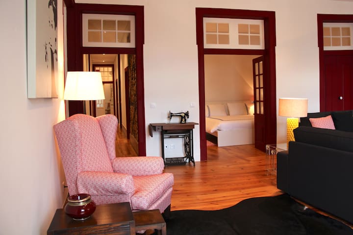 Sao Paulo 90- Spacious and renovated apartment gallery image 2