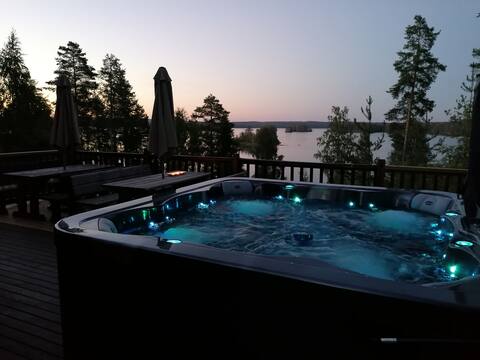 5BR, JACUZZI, LAKEFRONT SAUNA,  6 SKI PASS