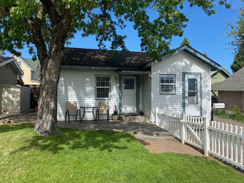 The Cottage at Baker Way