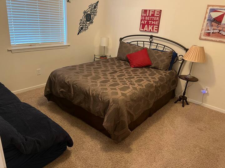 Second Bedroom- queen sized bed