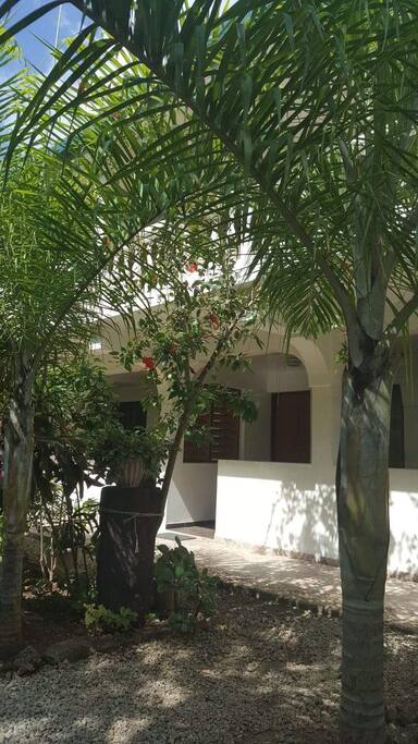 Entrance to the lower floor terrace