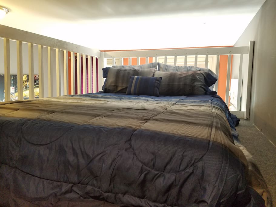 New Dynasty Memory foam queen sized mattress.