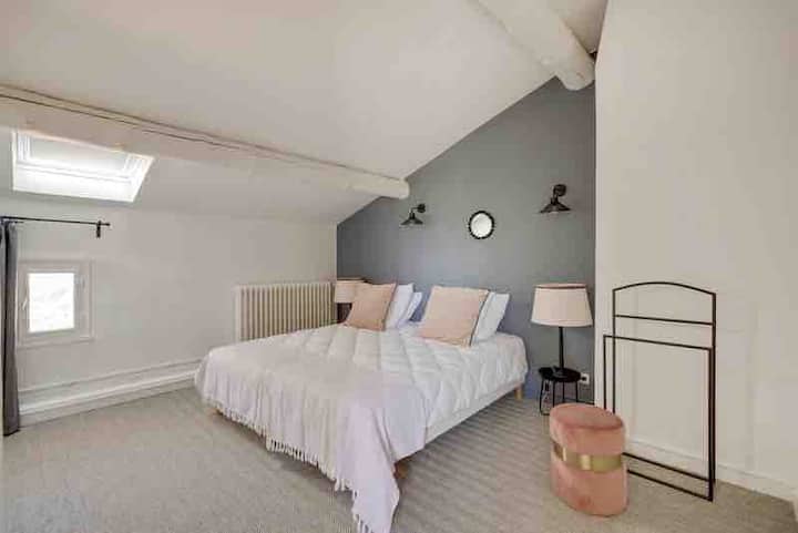 Maison du Bonheur Mas Saint-Gens, grand gite 50 personnes Provence Luberon Ventoux