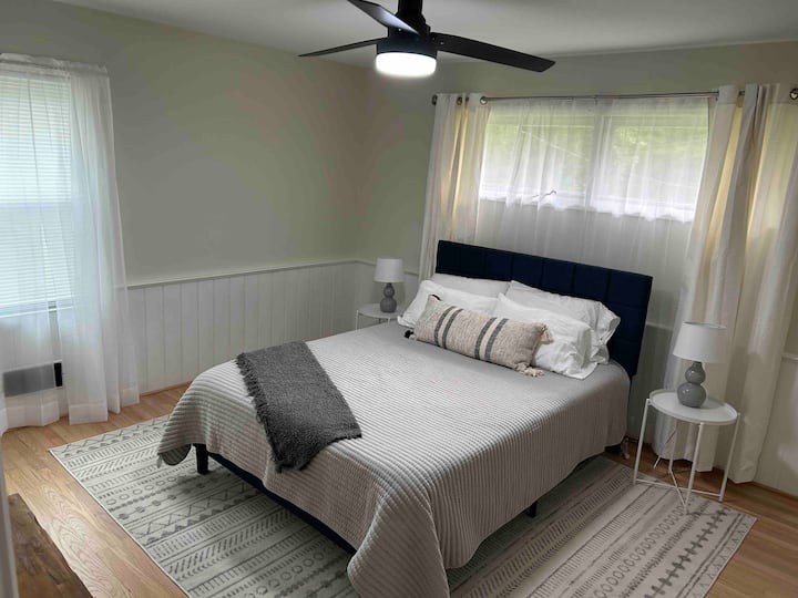 საძინებელი 1