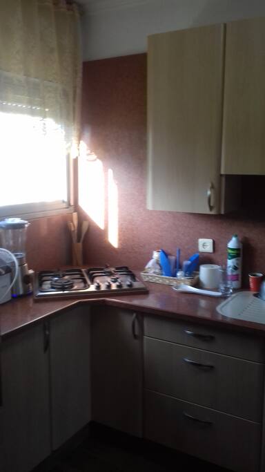 Arava Kitchen1-1