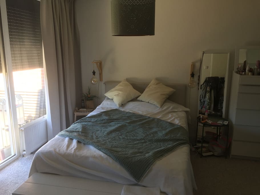 2 persons bedroom