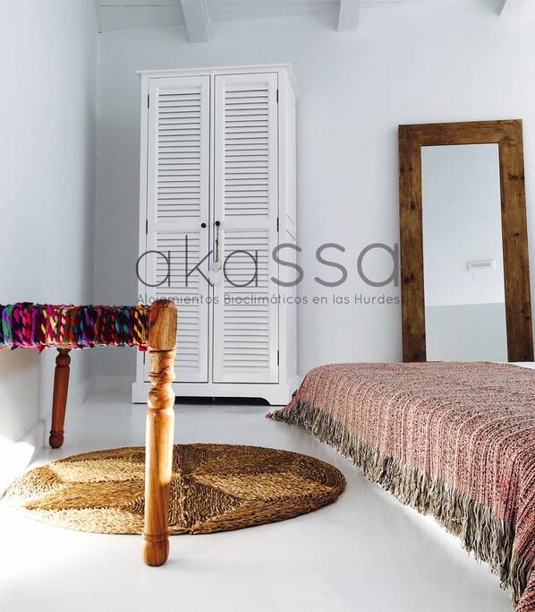 Queen size room - Cama 1.80m