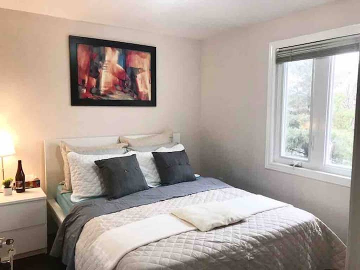 Etobicoke Holiday Rentals & Homes Etobicoke, Toronto, Canada Airbnb