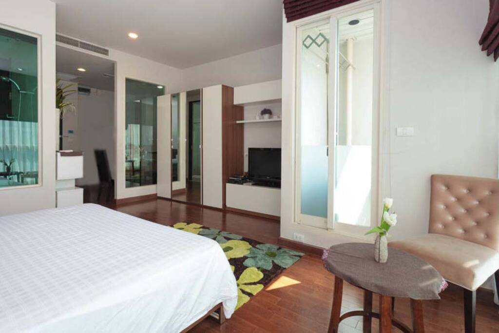 Bed room 1