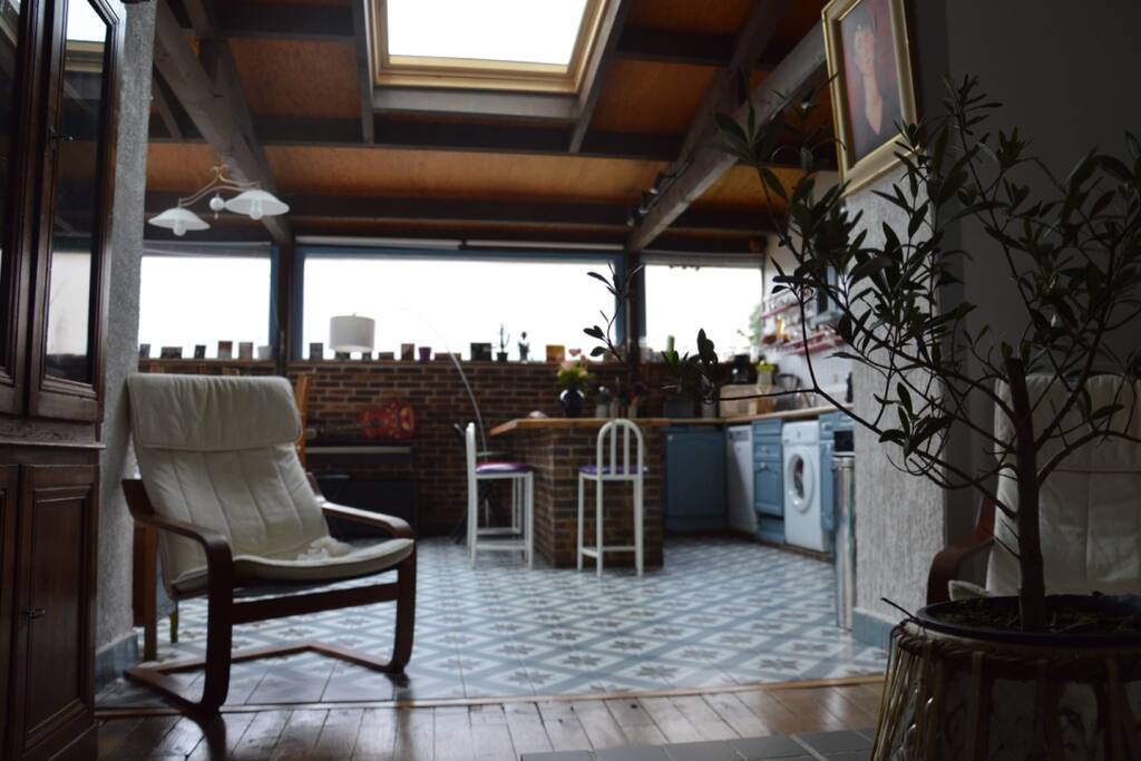 la cuisine vue du salon