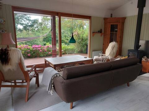 Cottage by the water under 1 hour from Copenhagen