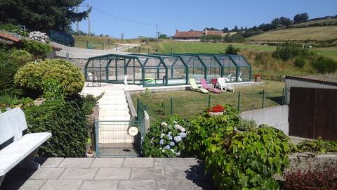 the roucher , typical Ardèche stone farm.