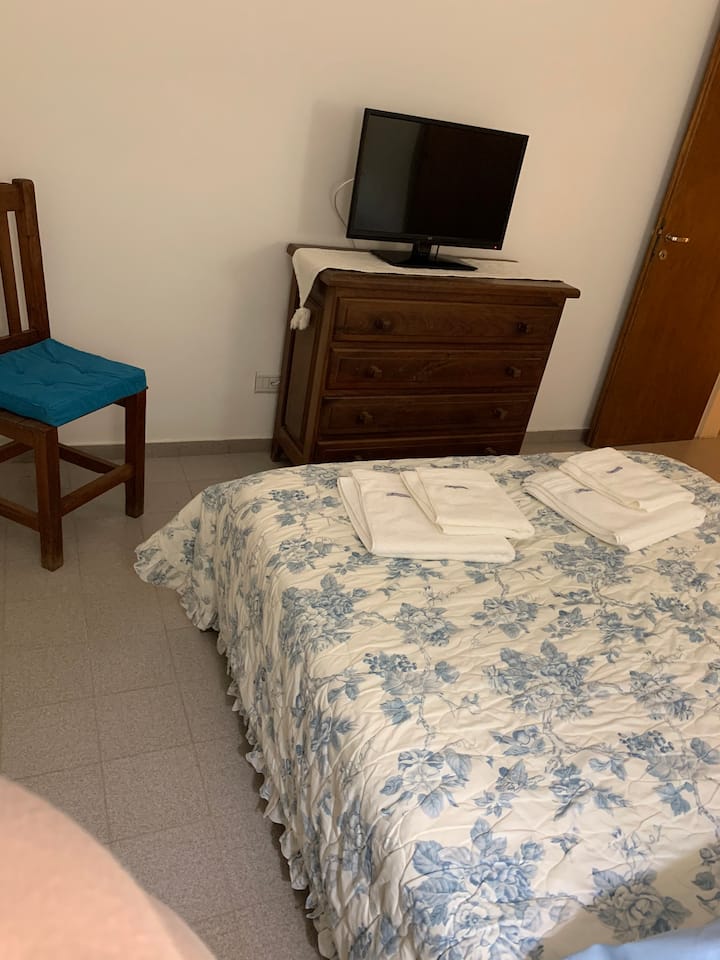 საძინებელი 1