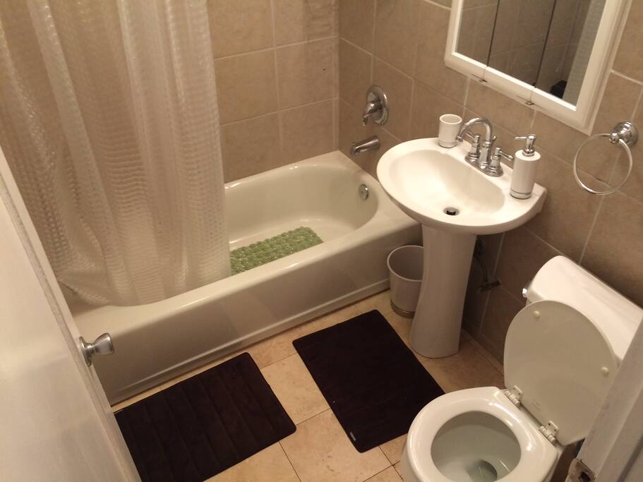 Full Bathroom