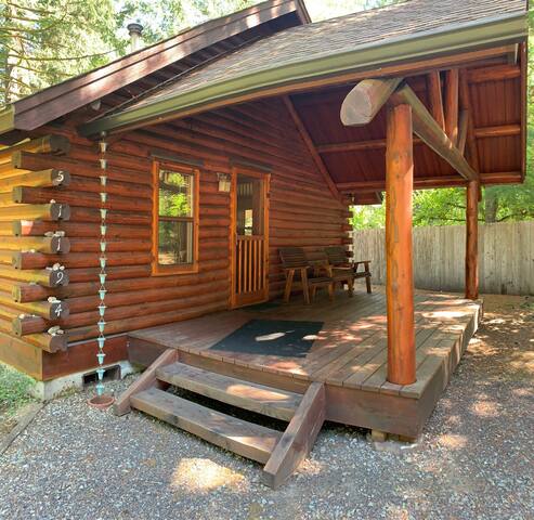 Airbnb Cascadia Vacation Rentals Places To Stay Oregon