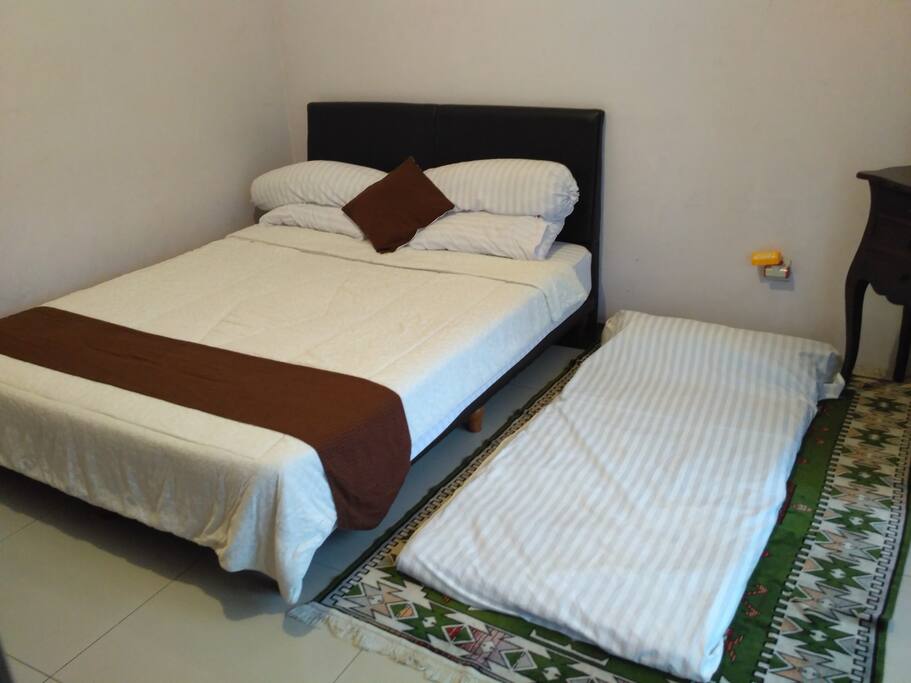 Kmar ukuran 4,5 x 3,5 m2 View Bukit