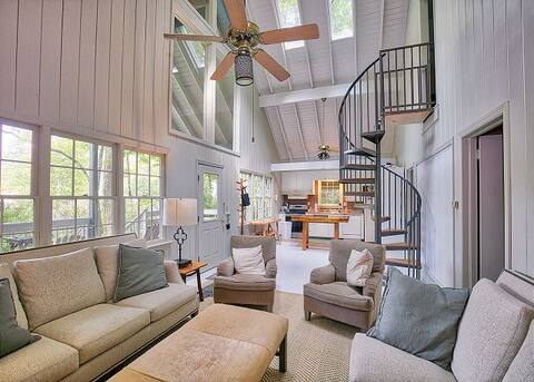 Laurel Ridge Cottage at Lake Toxaway