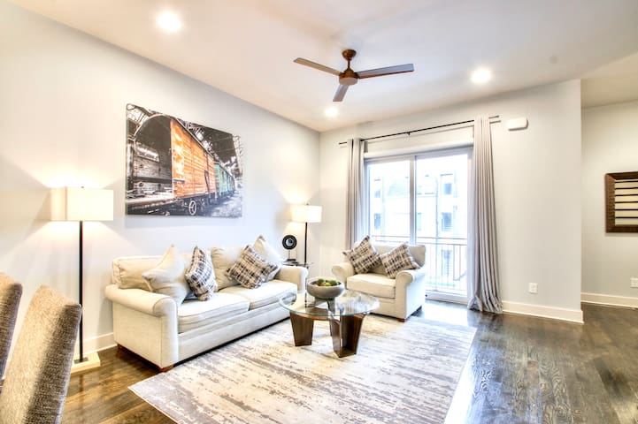 SUPERIOR LUXURY✨PRIVATE ROOFTOP✨/NEAR DOWNTOWN