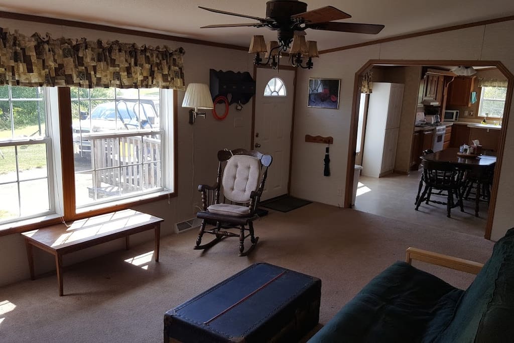 Spacious living room