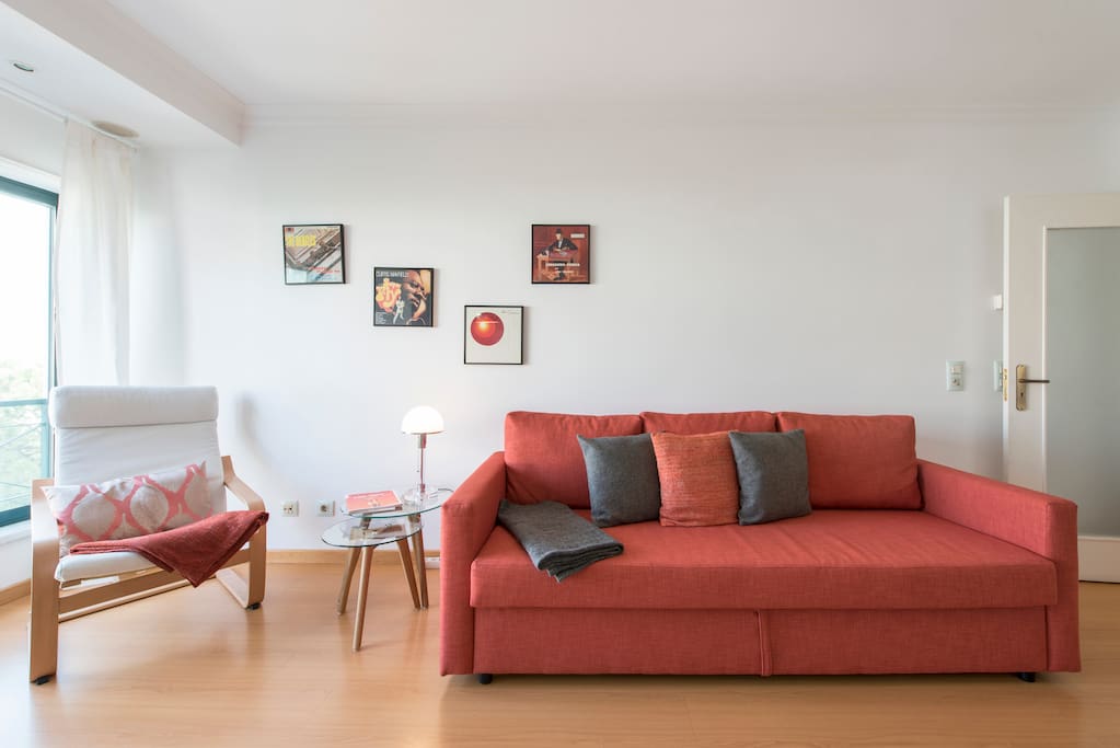 Bright & Spacious Living Room
