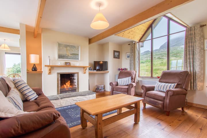Home in County Galway · ★4.82 · 4 bedrooms · 5 beds · 2 baths