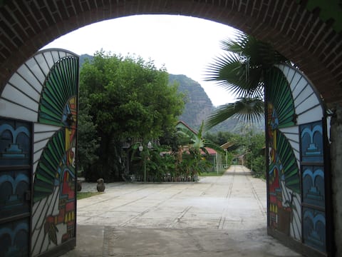 Rancho Tlayacapan, Morelos, Mexico