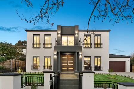 Comfortable room in the new building