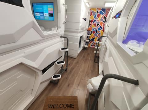 Capsule space X DBL bed best location in Jerusalem