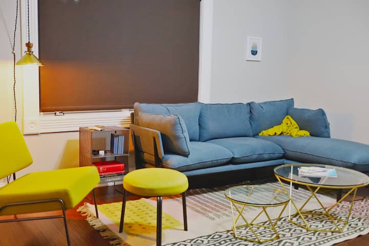 Stay In Ohio City: Walk To Market & Food (3bd/2ba) - Cleveland, OH
